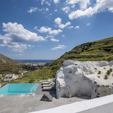 Insolito Villa Emporio (Santorini)